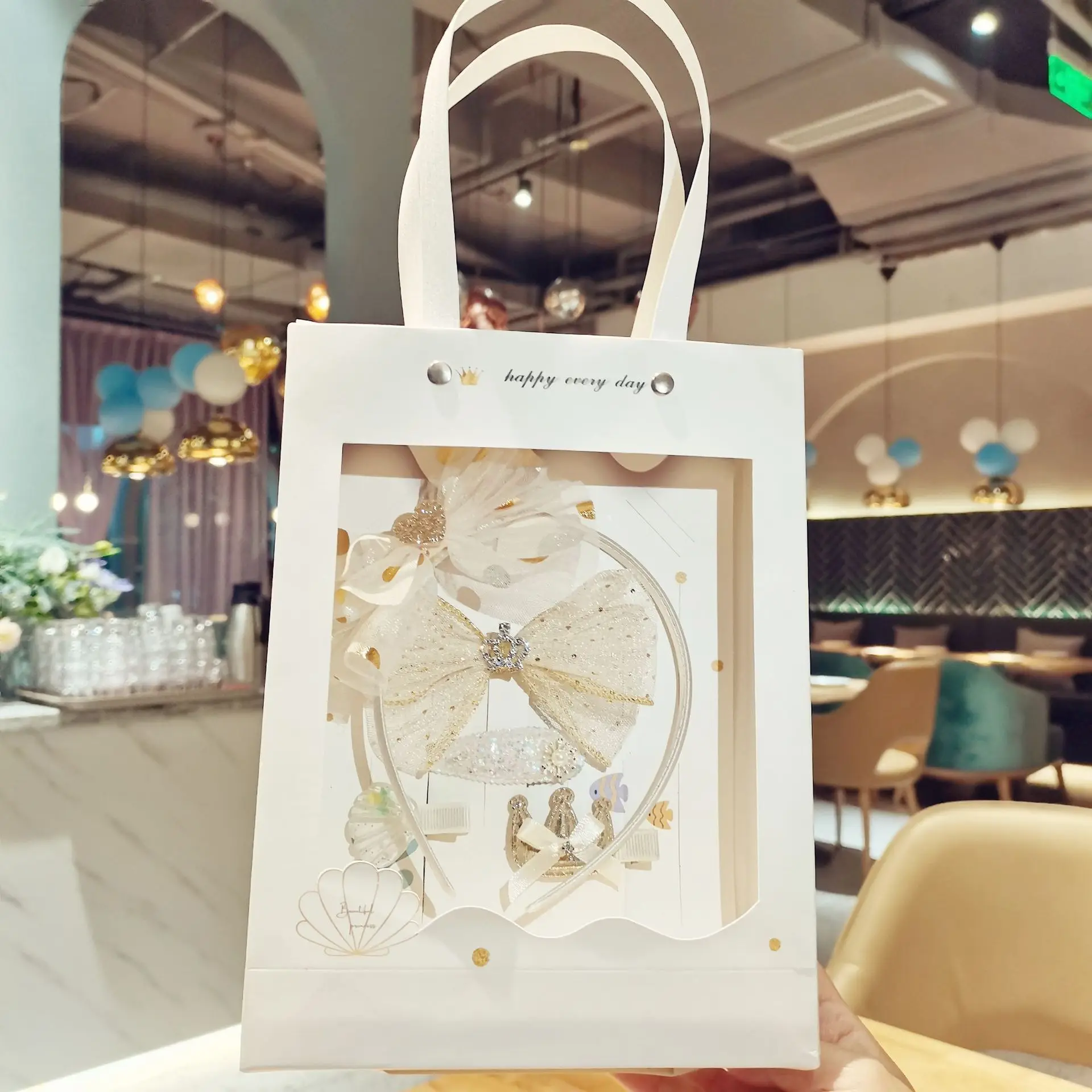 Корона Детские аксессуары для волос 7 шт. Детская летняя заколка для волос с бантом для маленькой принцессы комбинированный набор подарок н... 
Корона Детские аксессуары для волос 7 шт. Детская летняя заколка для волос с бантом для маленькой принцессы комбинированный набор подарок н...