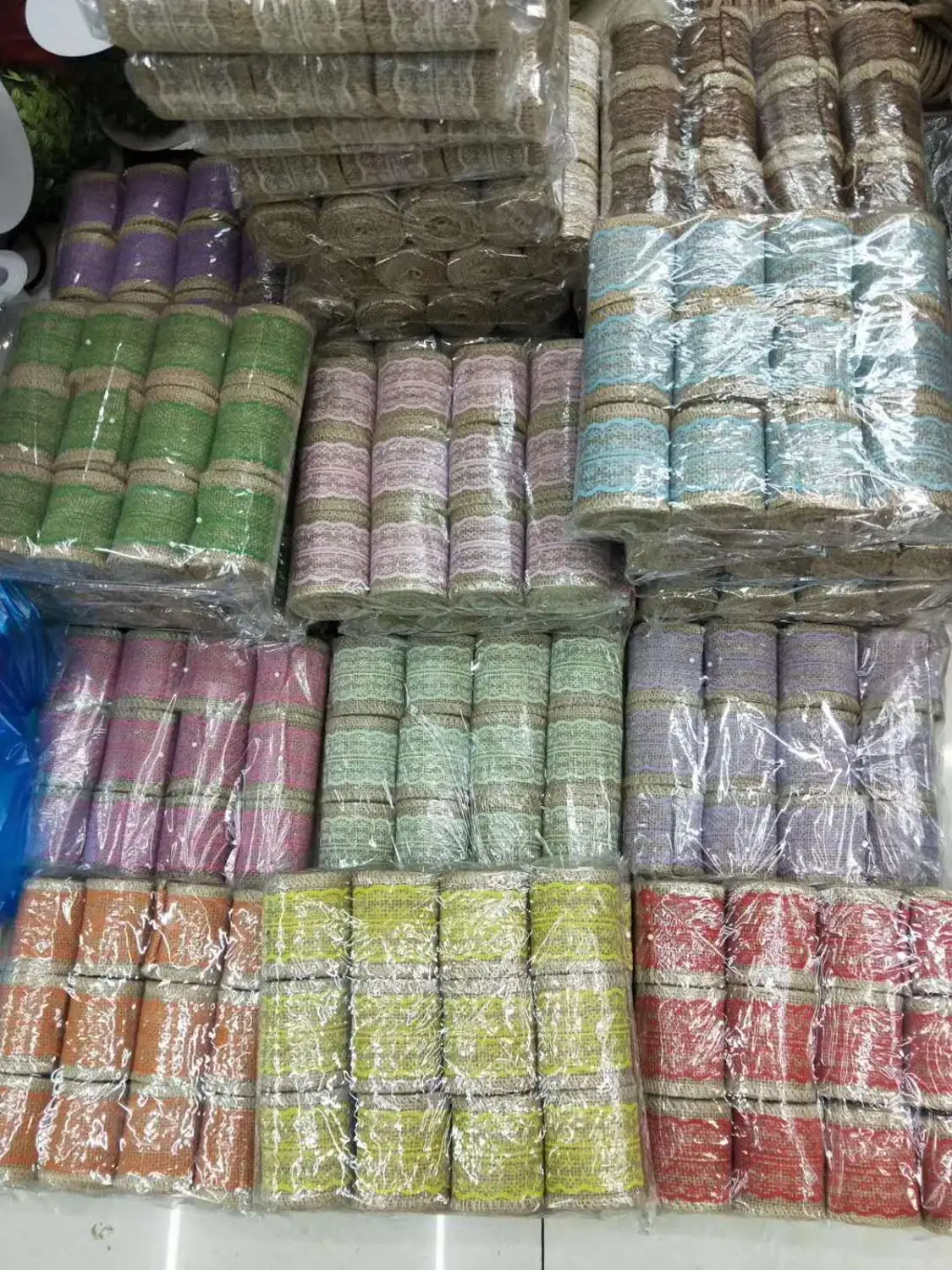 6cm Jute Burlap Hessian Ribbon Lace Rustic Wedding Decoration Vintage Wedding Handmade DIY Cake Packing Decoration 2M/roll 
6cm Jute Burlap Hessian Ribbon Lace Rustic Wedding Decoration Vintage Wedding Handmade DIY Cake Packing Decoration 2M/roll