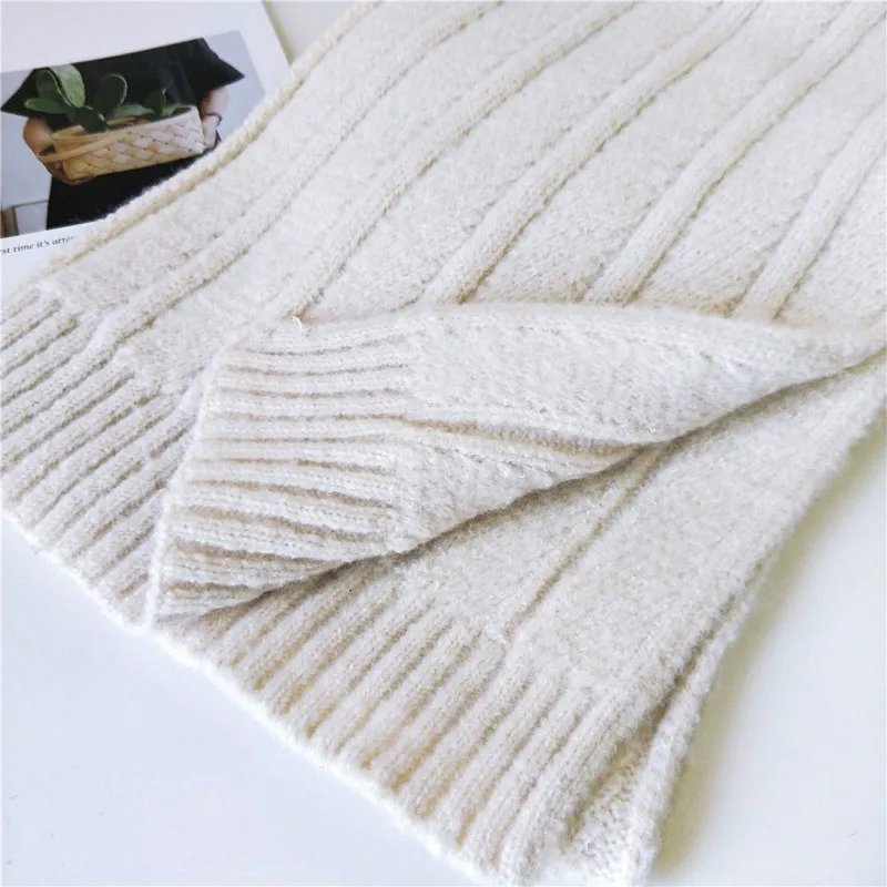 2019 New Striped Solid Color Scarf Female Autumn Winter Long Style Thickened Couple Knitting Fashion Scarf Students Warm Scarfs
2019 New Striped Solid Color Scarf Female Autumn Winter Long Style Thickened Couple Knitting Fashion Scarf Students Warm Scarfs