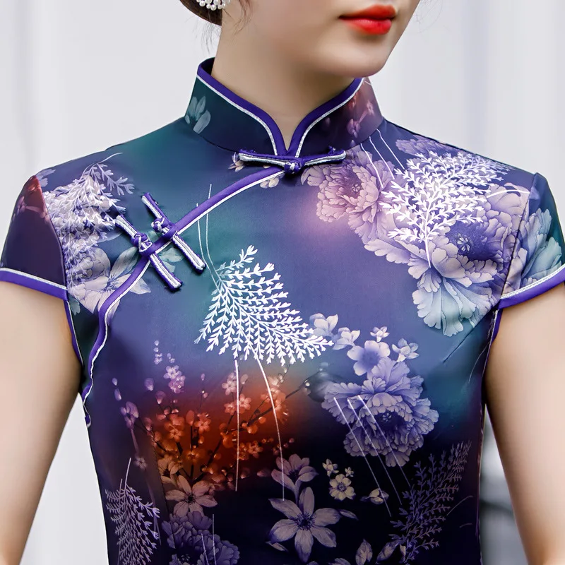 Casual Women Rayon Chinese Dresses Qipao Vintage Evening Gown Short Sleeve Cheongsam Formal Party Qipao Vestidos
Casual Women Rayon Chinese Dresses Qipao Vintage Evening Gown Short Sleeve Cheongsam Formal Party Qipao Vestidos