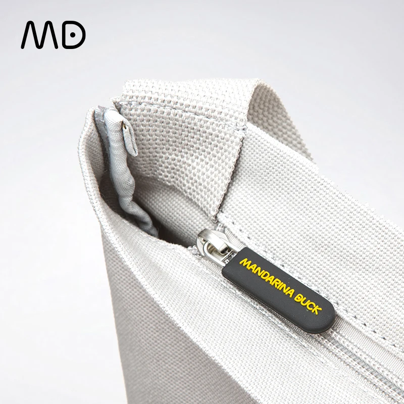 

Mandarina Duck Canvas Series Italian Casual Fashion Female Canvas Cloth Shoulder Bag Handbag for Women