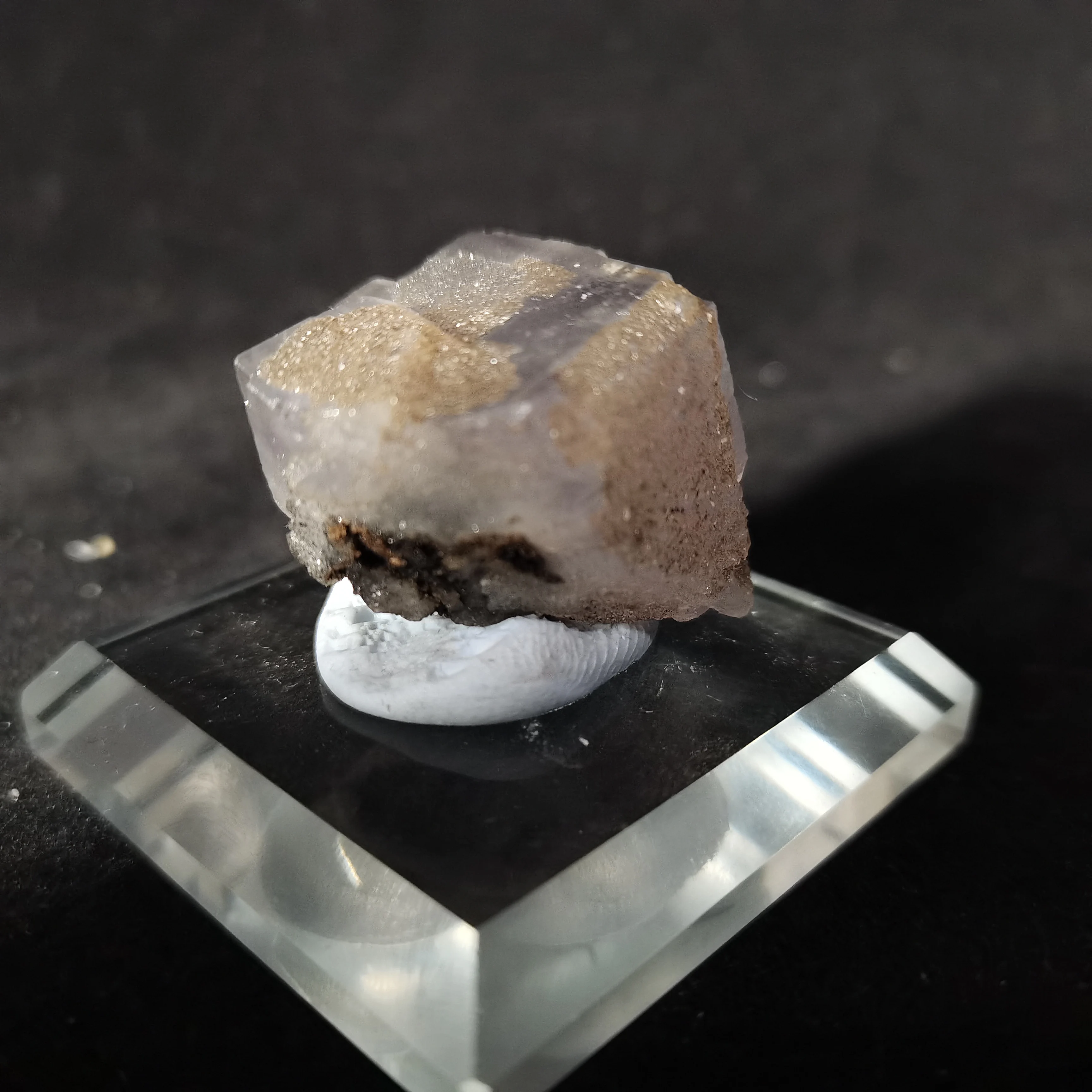 29.5gNatural fluorite mineral crystal, crystal cluster quartz mineral specimen, quartz crystal.
29.5gNatural fluorite mineral crystal, crystal cluster quartz mineral specimen, quartz crystal.