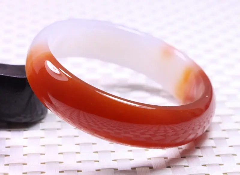 58~65MM VERY FINE RARE NATURAL RED WHITE JADEITE stone BRACELET BANGLE #B405
58~65MM VERY FINE RARE NATURAL RED WHITE JADEITE stone BRACELET BANGLE #B405