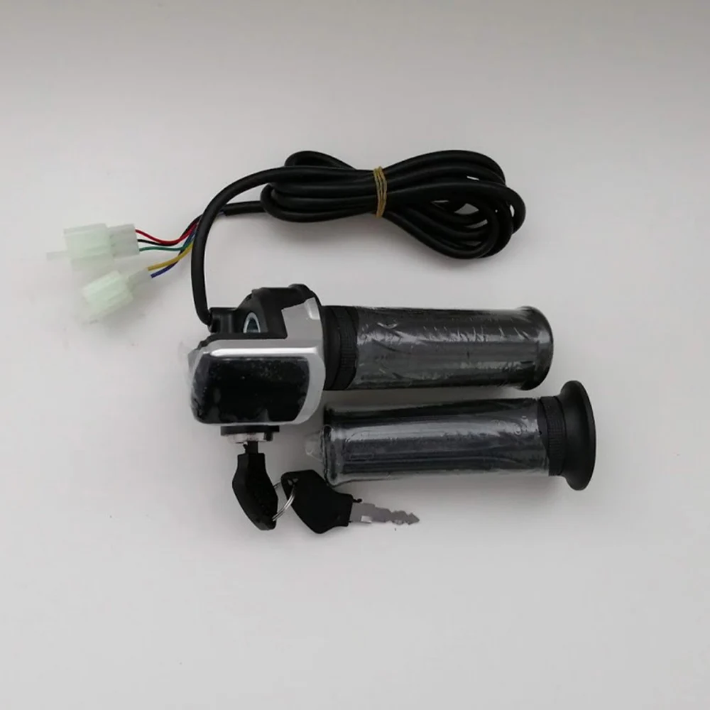 Electric Scooter ebike Twist Throttle Handlebar Handle Set 24v 36v 48v With Battery Indicator for Chinese Scooter Bikes Go Kart
Electric Scooter ebike Twist Throttle Handlebar Handle Set 24v 36v 48v With Battery Indicator for Chinese Scooter Bikes Go Kart