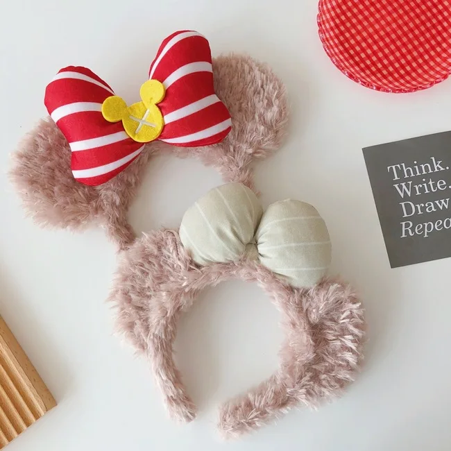 New Women Cute Bear Ears Hair Bands Female Plush Wash Headband Funny Lamb Hair Accessories for Women Cartoon Bezel Headdress 
New Women Cute Bear Ears Hair Bands Female Plush Wash Headband Funny Lamb Hair Accessories for Women Cartoon Bezel Headdress