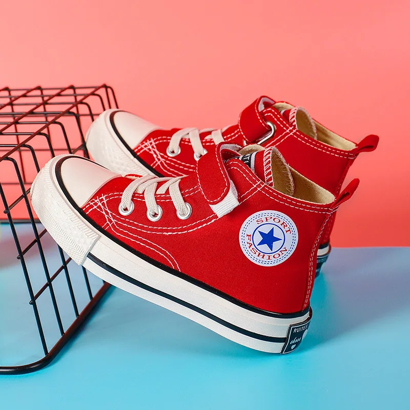 Парусиновая обувь для мальчиков и девочек, высокие повседневные туфли карамельных цветов, обувь для детей, весна 2021
Парусиновая обувь для мальчиков и девочек, высокие повседневные туфли карамельных цветов, обувь для детей, весна 2021