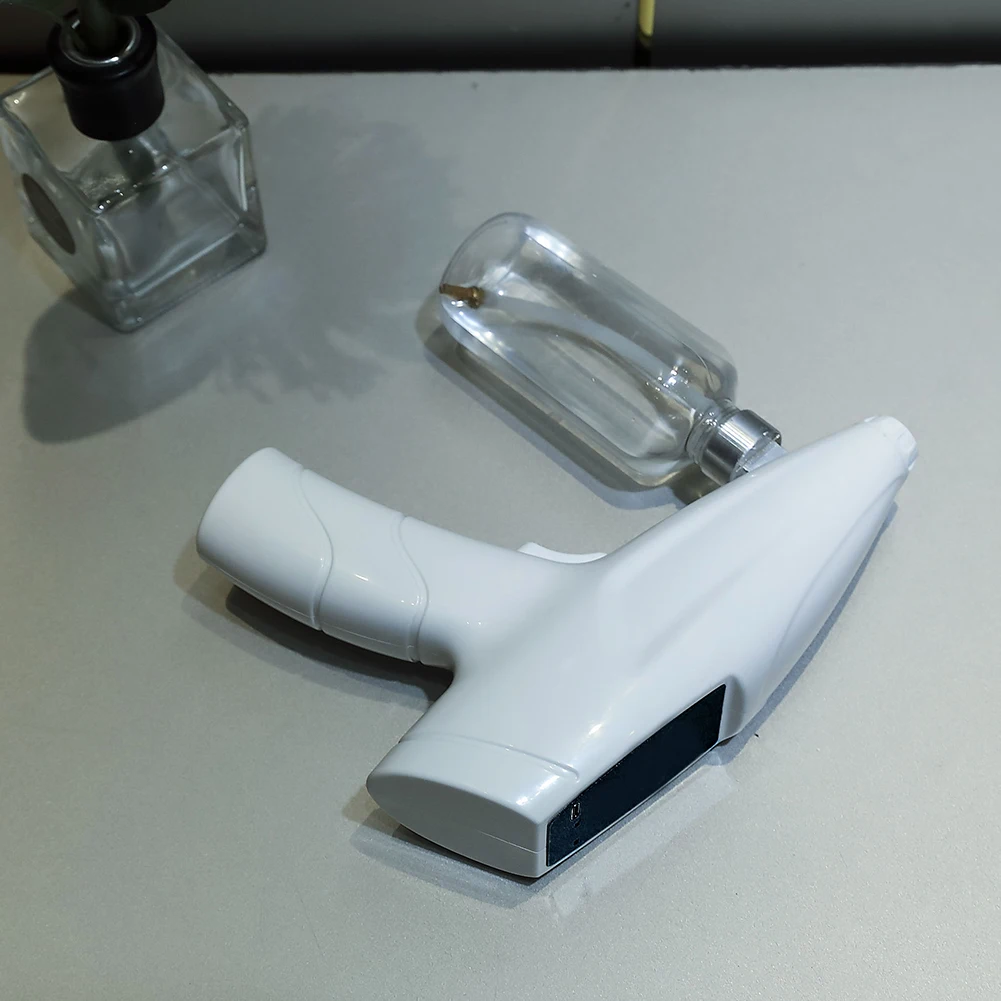 Handheld Wireless Nano Disinfection Atomization Spray Machine Portable Spray Disinfection and Sterilization
Handheld Wireless Nano Disinfection Atomization Spray Machine Portable Spray Disinfection and Sterilization