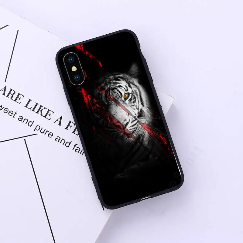 Tiger Leopard Lion Bite art Phone Case for iPhone 11 12 pro XS MAX 8 7 6 6S Plus X 5S SE 2020 XR
Tiger Leopard Lion Bite art Phone Case for iPhone 11 12 pro XS MAX 8 7 6 6S Plus X 5S SE 2020 XR