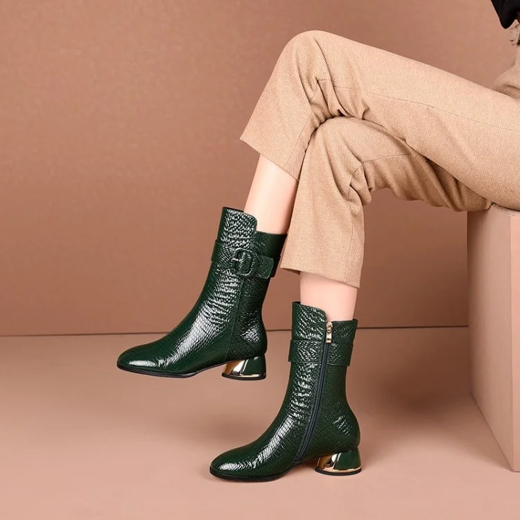Autumn and winter mid tube boots women's stitched thick heel warm boots round head frosted side zipper boots size
Autumn and winter mid tube boots women's stitched thick heel warm boots round head frosted side zipper boots size
