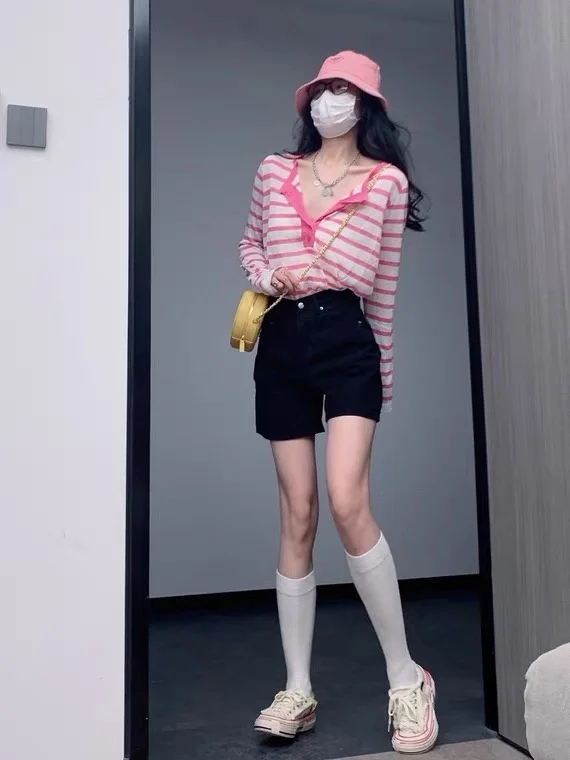 Style Cool Girl Salt Series Wear Salt Sweet Western Style Street Age-Reducing Denim Shorts Two-Piece Suit Rac
Style Cool Girl Salt Series Wear Salt Sweet Western Style Street Age-Reducing Denim Shorts Two-Piece Suit Rac