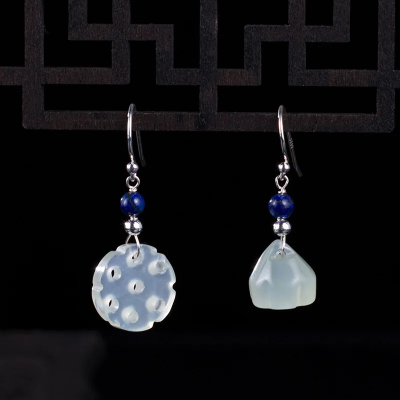 New S925 Silver Lapis Lazuli Lotus Root Modeling Woman Earring DIY Handmade Chinese Ethnic Asymmetric Design Eardrop Wholesale
New S925 Silver Lapis Lazuli Lotus Root Modeling Woman Earring DIY Handmade Chinese Ethnic Asymmetric Design Eardrop Wholesale