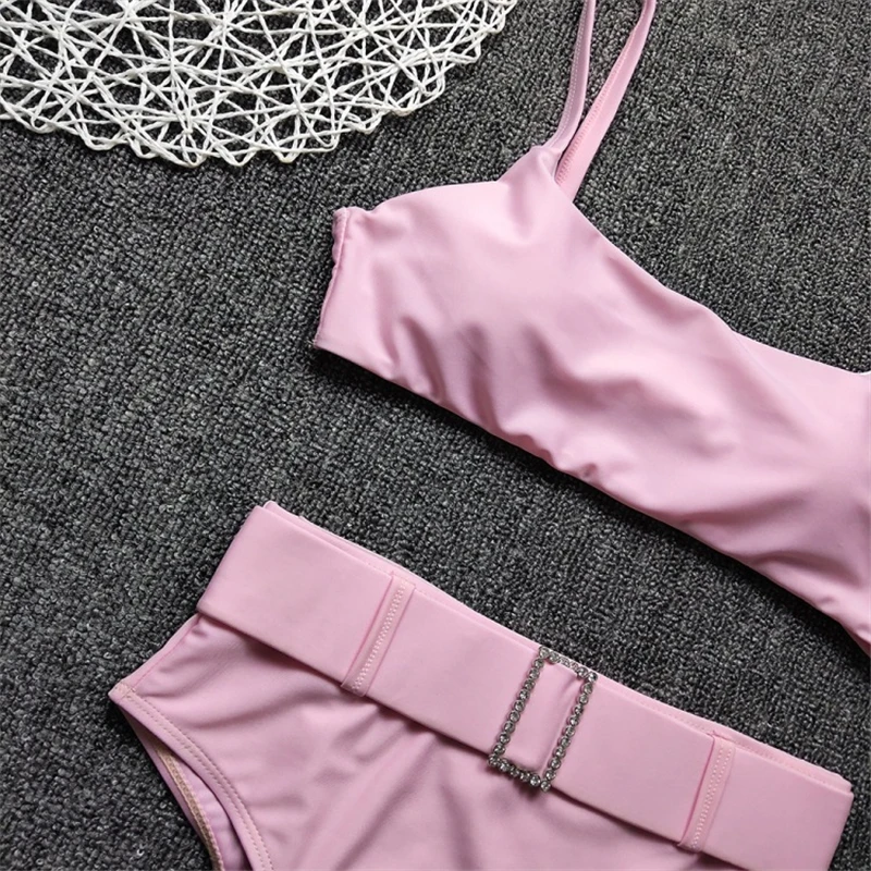2020 New Sexy Solid Pink Swimsuit Women Rectangle Neck Swimwear Flat Bralette Beachwear S-L Girl High Waist Micro Bikini Set
2020 New Sexy Solid Pink Swimsuit Women Rectangle Neck Swimwear Flat Bralette Beachwear S-L Girl High Waist Micro Bikini Set