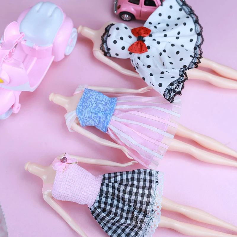 30cm Doll Dress Handmade Clothes For Doll Cloth Daily Dress Girl's Gift
30cm Doll Dress Handmade Clothes For Doll Cloth Daily Dress Girl's Gift