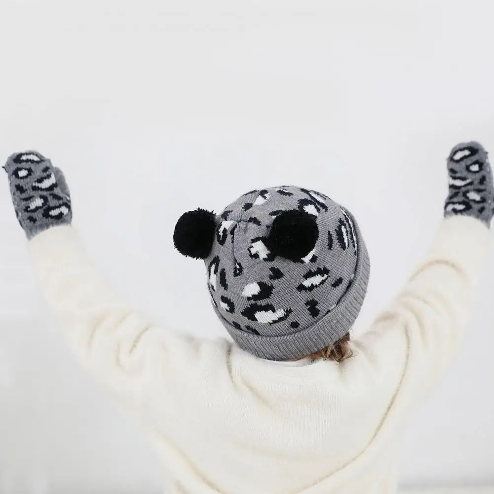 1 Set Baby Hat Gloves Leopard Pattern Warm Skin-friendly Thicken Jacquard Beanie Cap Gloves Beanie Cap Gloves for Outdoor
1 Set Baby Hat Gloves Leopard Pattern Warm Skin-friendly Thicken Jacquard Beanie Cap Gloves Beanie Cap Gloves for Outdoor