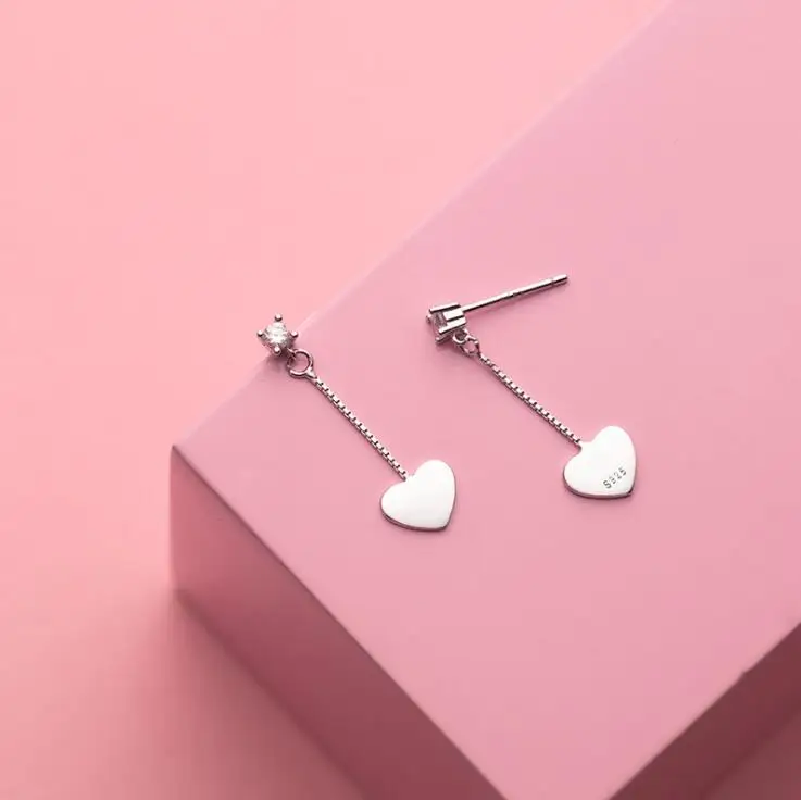 Серебряные серьги-подвески в форме сердца, длинные серьги в минималистическом стиле
Серебряные серьги-подвески в форме сердца, длинные серьги в минималистическом стиле