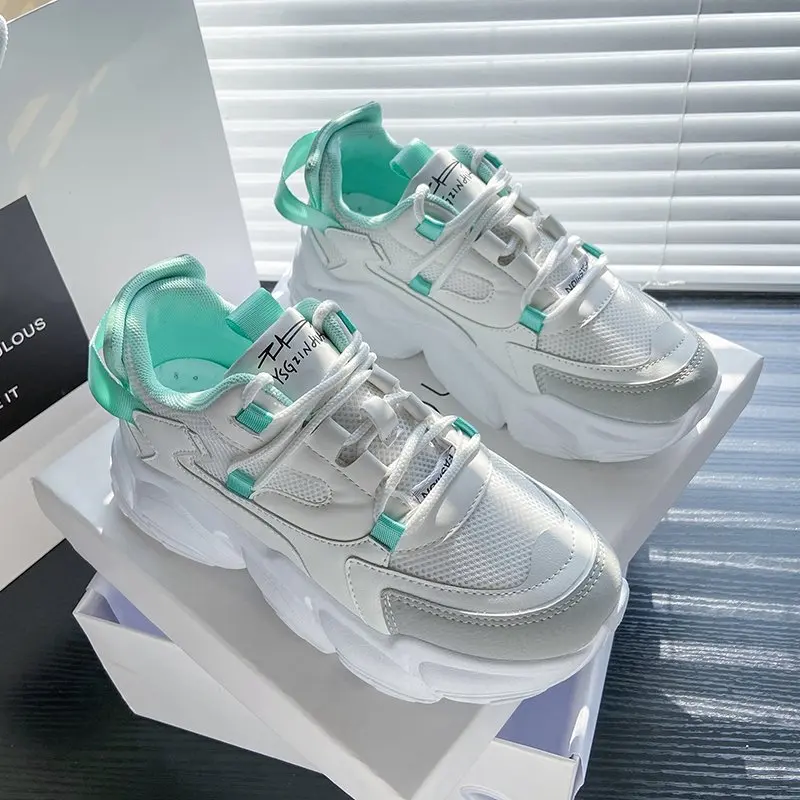 Women's Sports Shoes Fashion Women's Sneakers 2021 Breathable Mesh All-match Comfortable Casual Platform Shoes
Women's Sports Shoes Fashion Women's Sneakers 2021 Breathable Mesh All-match Comfortable Casual Platform Shoes