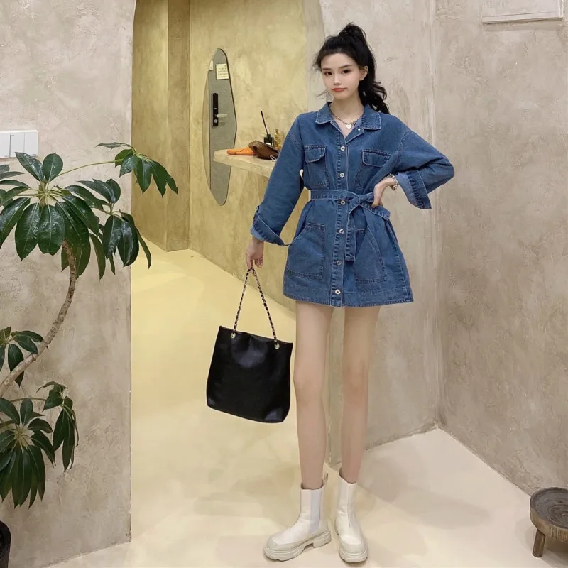 Vintage Women Long Denim Jacket Sexy Turn-Down Collar Long Sleeve Tops Mini Jean Vestido Korean Style Woman Denim Coats
Vintage Women Long Denim Jacket Sexy Turn-Down Collar Long Sleeve Tops Mini Jean Vestido Korean Style Woman Denim Coats