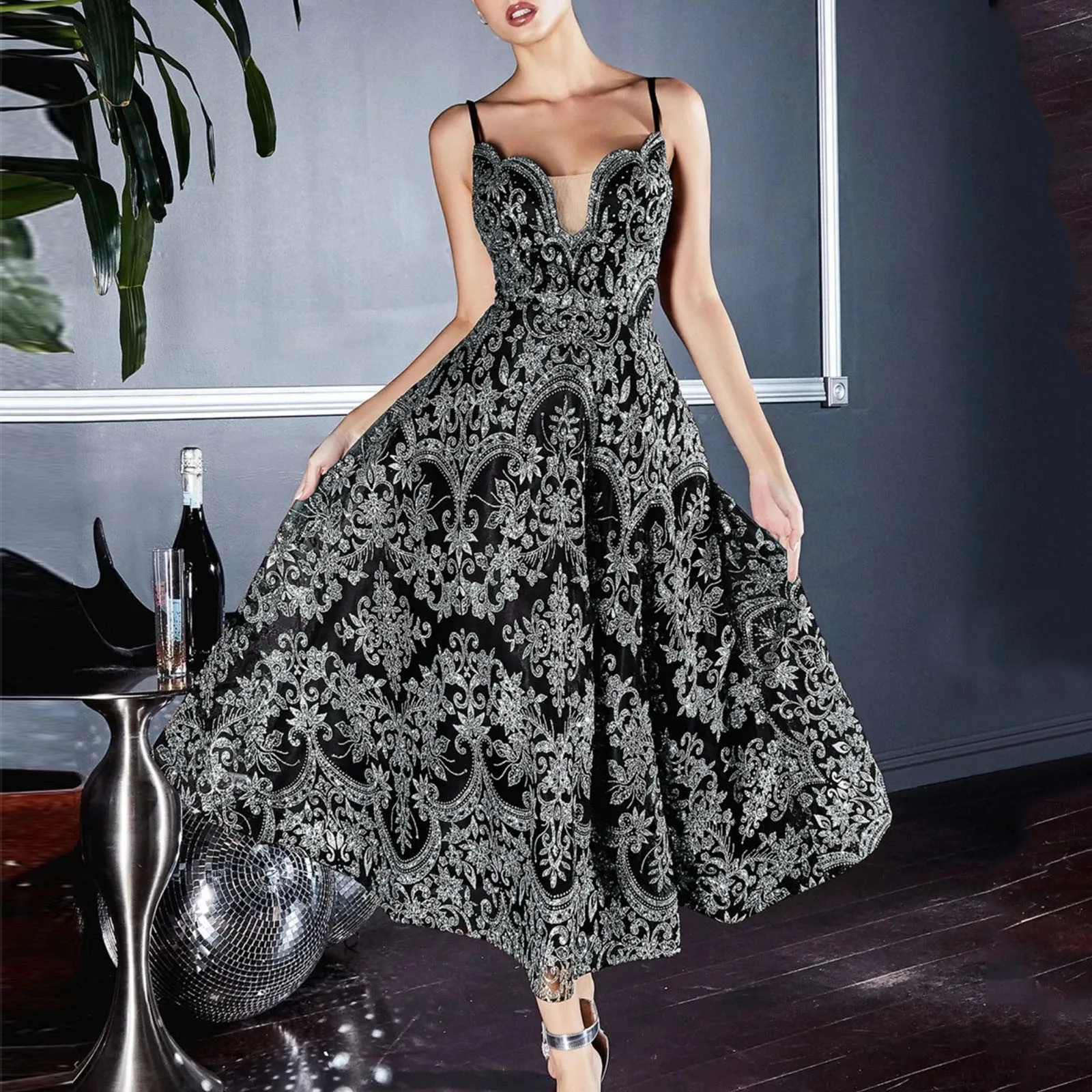 Women Sexy Formal Maxi Dress V Neck Patchwork Sleeveless Suspender Solid color Office Ladies Evening Party Prom Gown Vestidos
Women Sexy Formal Maxi Dress V Neck Patchwork Sleeveless Suspender Solid color Office Ladies Evening Party Prom Gown Vestidos