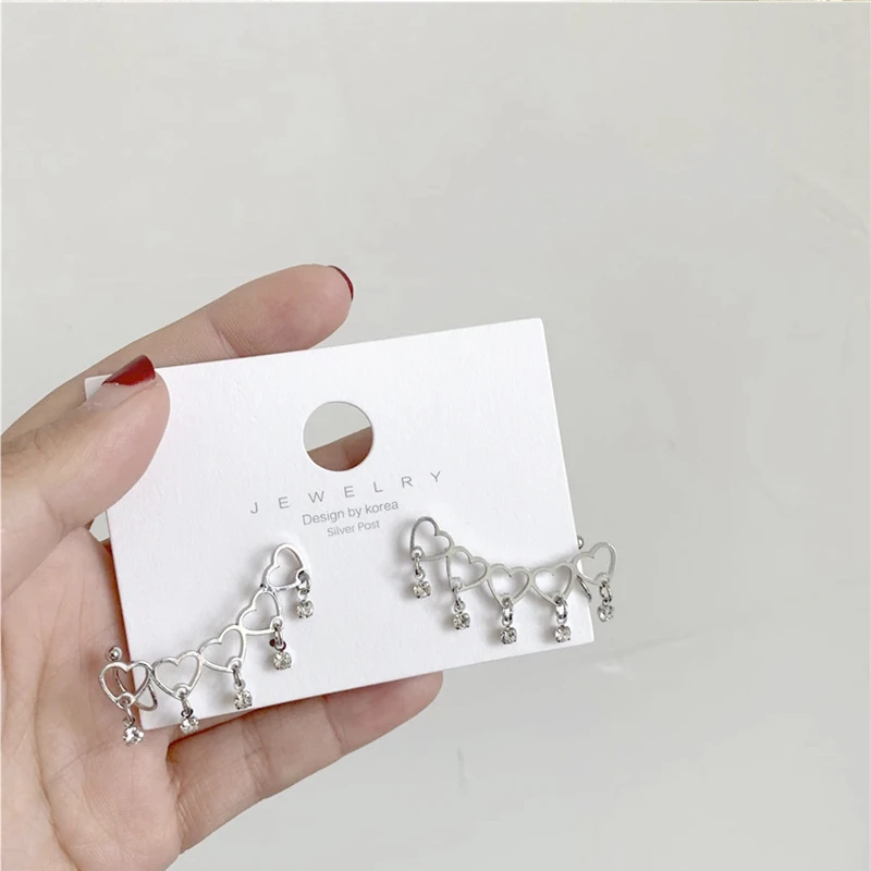 Trendy New Fashion Hollow Heart Clip On Earring For Girl Women Ear Cuffs Rhinestone Pendant Fake Piercing Earring Jewelry brinco
Trendy New Fashion Hollow Heart Clip On Earring For Girl Women Ear Cuffs Rhinestone Pendant Fake Piercing Earring Jewelry brinco