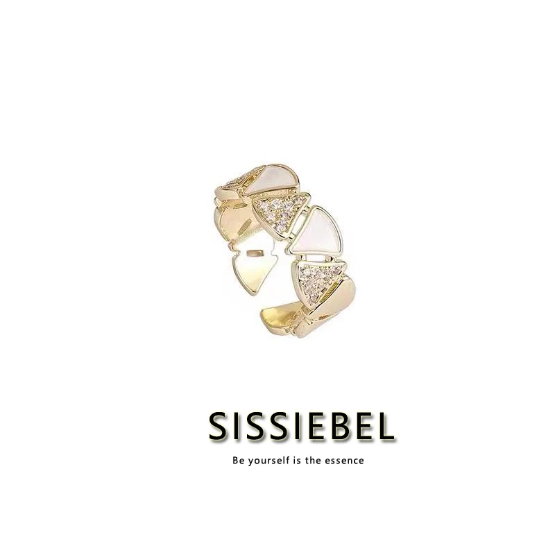 Classic Geometric Elements Triangular Staggered Gold Open Rings For Women's Fashion Jewelry Korean Girls Unusual Accessories
Classic Geometric Elements Triangular Staggered Gold Open Rings For Women's Fashion Jewelry Korean Girls Unusual Accessories