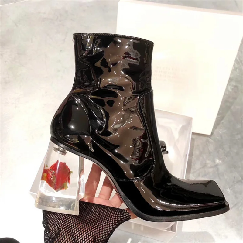 2021 Ankle Boots Square Toe Patent Boots High Square Heel Women Boots Rose Boots Fashion Female Boots Женские сапоги
2021 Ankle Boots Square Toe Patent Boots High Square Heel Women Boots Rose Boots Fashion Female Boots Женские сапоги