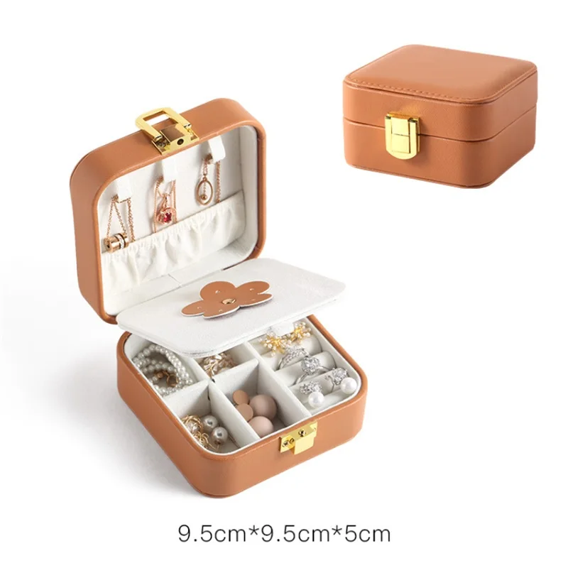 XINSOM Travel Jewelry Box Necklace Earrings Rings Mini Jewelry Packaging Display Box With Mirror Girls Gift Drop Shipping BX149
XINSOM Travel Jewelry Box Necklace Earrings Rings Mini Jewelry Packaging Display Box With Mirror Girls Gift Drop Shipping BX149
