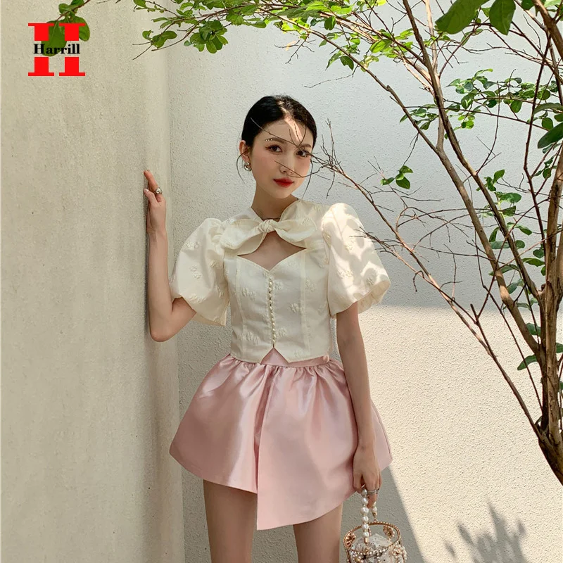 Cropped Tops Summer T-shirts Women Clothes Slim Solid Color Tees Top Polyester Blouse Femme V-Neck Short Sleeves Harajuku Mujer
Cropped Tops Summer T-shirts Women Clothes Slim Solid Color Tees Top Polyester Blouse Femme V-Neck Short Sleeves Harajuku Mujer