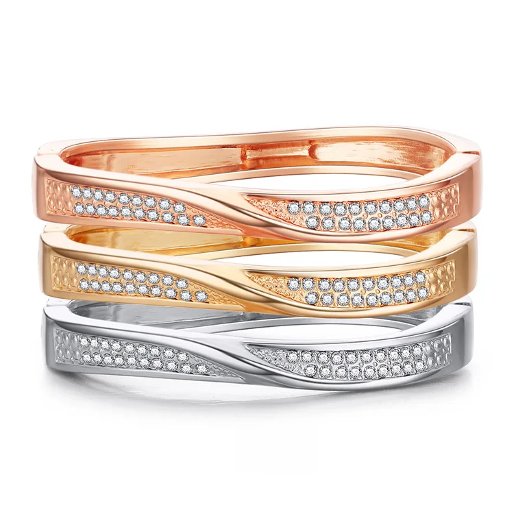 ORNAPEADIA Hot Selling Bracelets Creative Ladies Jewelry Minimalist Versatile Fashion Jewelry Double Row Diamond Twisted Waves
ORNAPEADIA Hot Selling Bracelets Creative Ladies Jewelry Minimalist Versatile Fashion Jewelry Double Row Diamond Twisted Waves