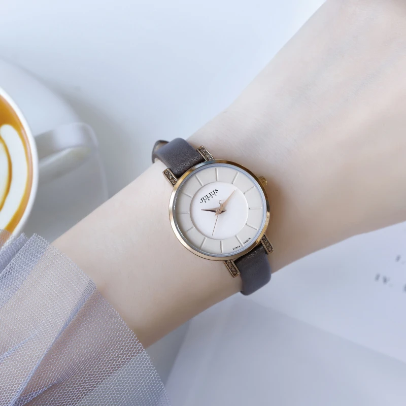 Clearance Young Lady Casual Watch Woman Fashion Trendy Wristwatches Girl Luxury Crystal Diamond Pretty Clock Teen Gift Gold Time
Clearance Young Lady Casual Watch Woman Fashion Trendy Wristwatches Girl Luxury Crystal Diamond Pretty Clock Teen Gift Gold Time