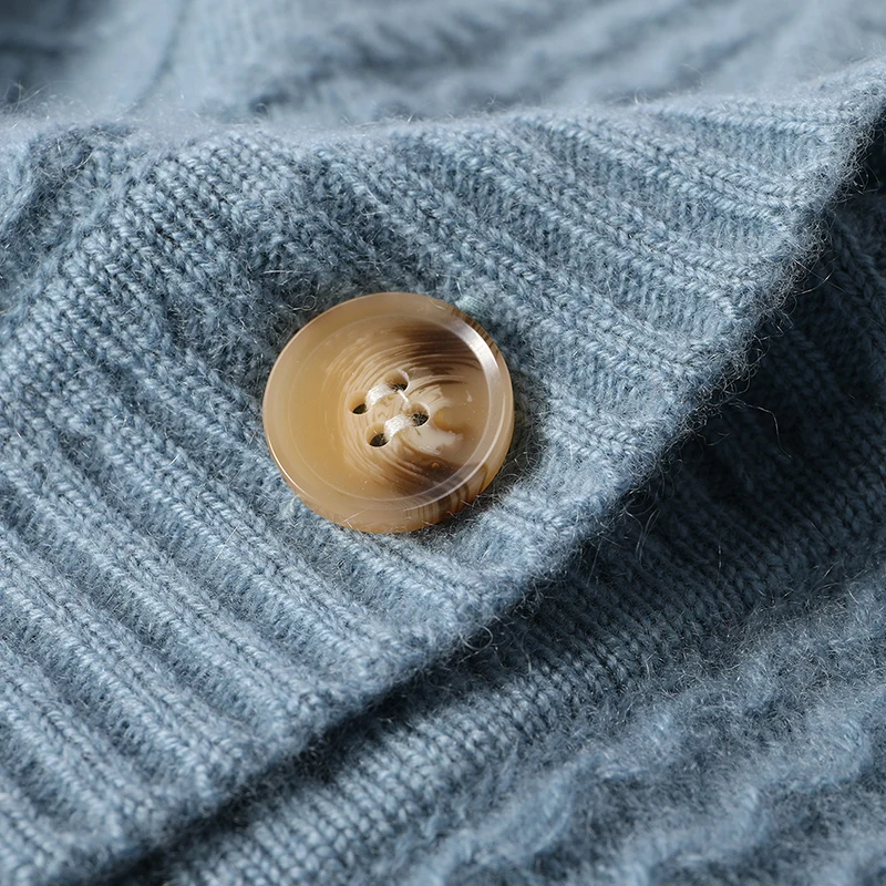 Woman Jackets 100% Goat Cashmere Knitted Cardigans Hot Sale Winter Warm V-neck Female Jumpers 4Colors With Button Thick Sweater
Woman Jackets 100% Goat Cashmere Knitted Cardigans Hot Sale Winter Warm V-neck Female Jumpers 4Colors With Button Thick Sweater