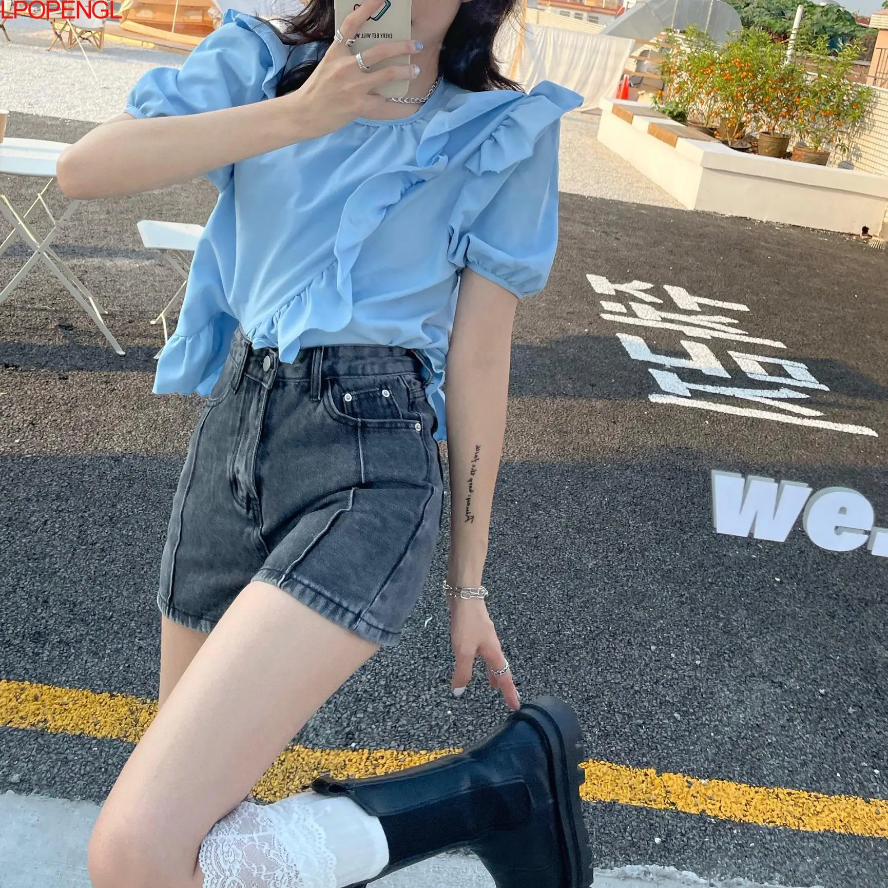 Шорты женские джинсовые с завышенной талией, повседневные модные спортивные Стрейчевые хлопковые велосипедистские в стиле Харадзюку, в ст... 
Шорты женские джинсовые с завышенной талией, повседневные модные спортивные Стрейчевые хлопковые велосипедистские в стиле Харадзюку, в ст...