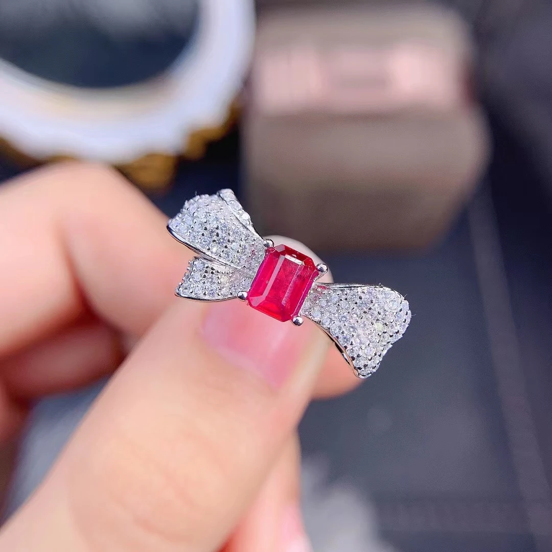 MeiBaPJ New Burning Ruby Gemstone Fashion Bow Ring for Women Real 925 Sterling Silver Fine Wedding Jewelry
MeiBaPJ New Burning Ruby Gemstone Fashion Bow Ring for Women Real 925 Sterling Silver Fine Wedding Jewelry