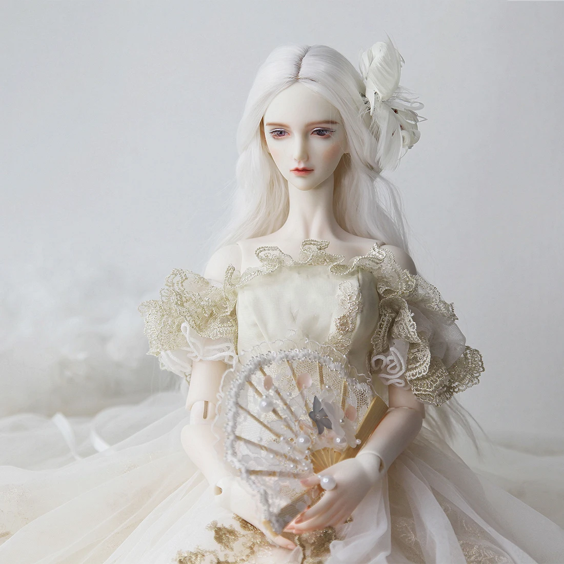 MODIKERBJD British Royal Retro Style Doll Costume White Lace Edge Wedding Dress for 1/4 1/3 BJD Dolls - No Doll
MODIKERBJD British Royal Retro Style Doll Costume White Lace Edge Wedding Dress for 1/4 1/3 BJD Dolls - No Doll