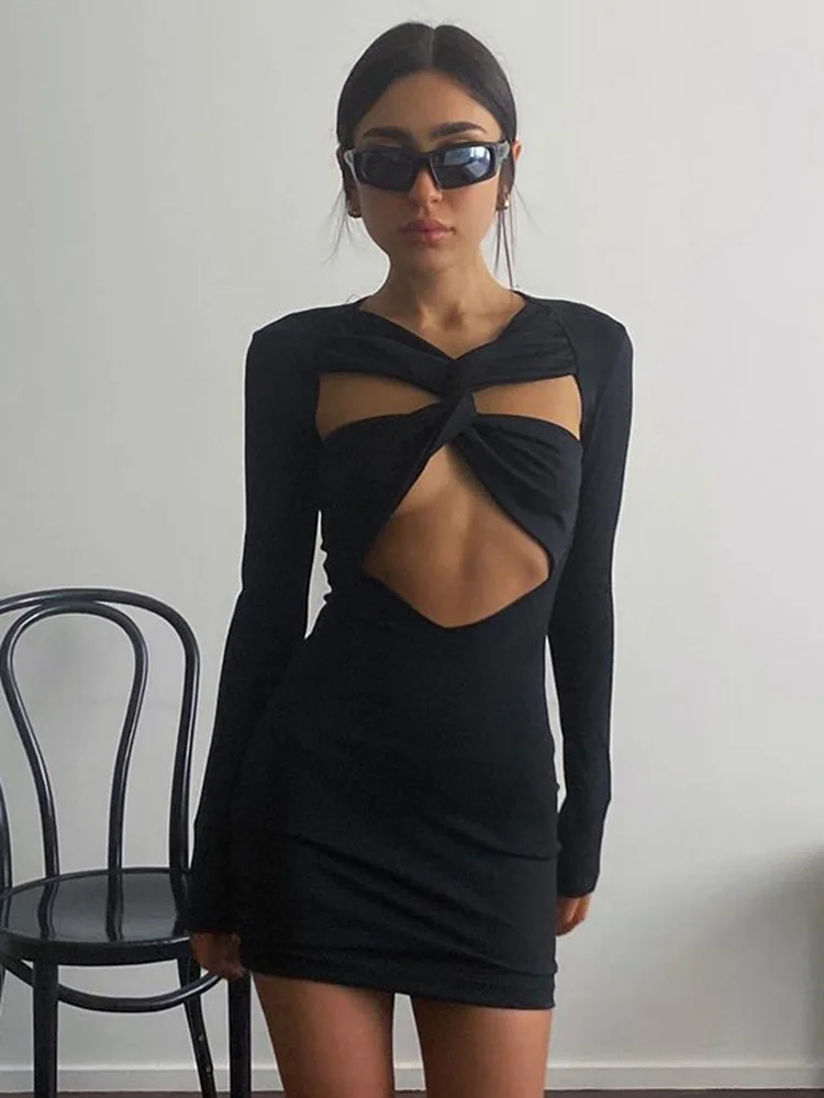Women's Fashion Sexy Hollow Out Long Sleeve Wrapped Chest Slim-fit Buttocks Dress Short Vestidos Black Women's Autumn 2021
Women's Fashion Sexy Hollow Out Long Sleeve Wrapped Chest Slim-fit Buttocks Dress Short Vestidos Black Women's Autumn 2021