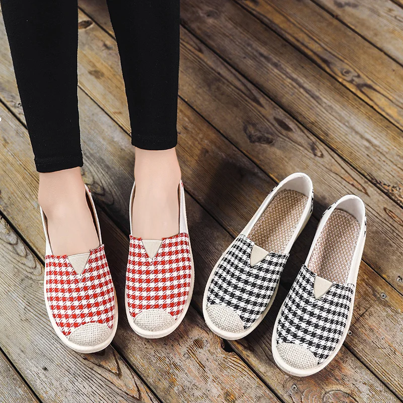 2021 Hot Sale Women Ultralight Comfortable Casual Shoes Ladies Slip-On Sock Mouth Walking Sneakers Soft Summer Vulcanize Shoes
2021 Hot Sale Women Ultralight Comfortable Casual Shoes Ladies Slip-On Sock Mouth Walking Sneakers Soft Summer Vulcanize Shoes