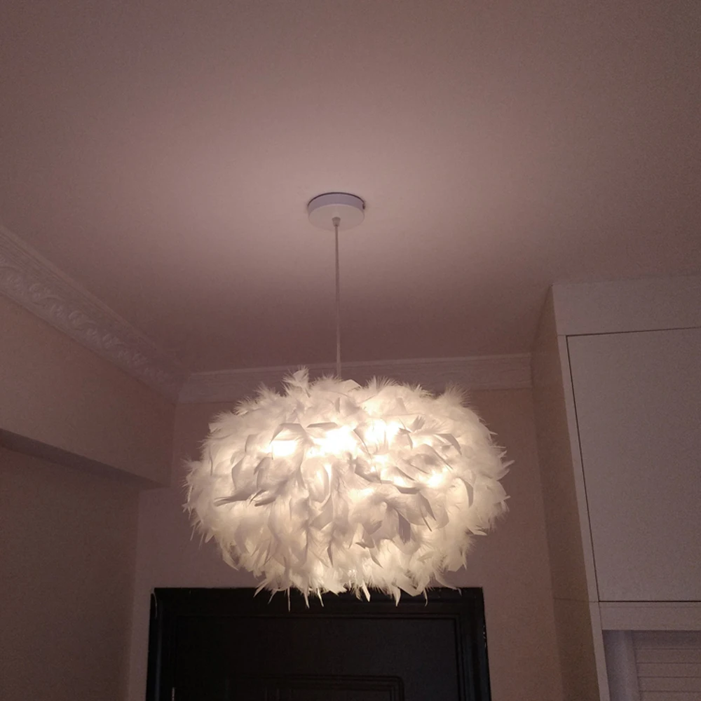 Modern Feather Pendant Lights LED Pendant Lamp Bedroom Decor Living Room Bedside Droplight Decoration Restaurant Hanging Lamps
Modern Feather Pendant Lights LED Pendant Lamp Bedroom Decor Living Room Bedside Droplight Decoration Restaurant Hanging Lamps