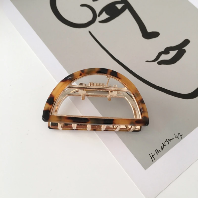Acetate Hair Claw Semicircle Hollow Out Jaw Clip Hairpin Tortoise Shell Barrette
Acetate Hair Claw Semicircle Hollow Out Jaw Clip Hairpin Tortoise Shell Barrette
