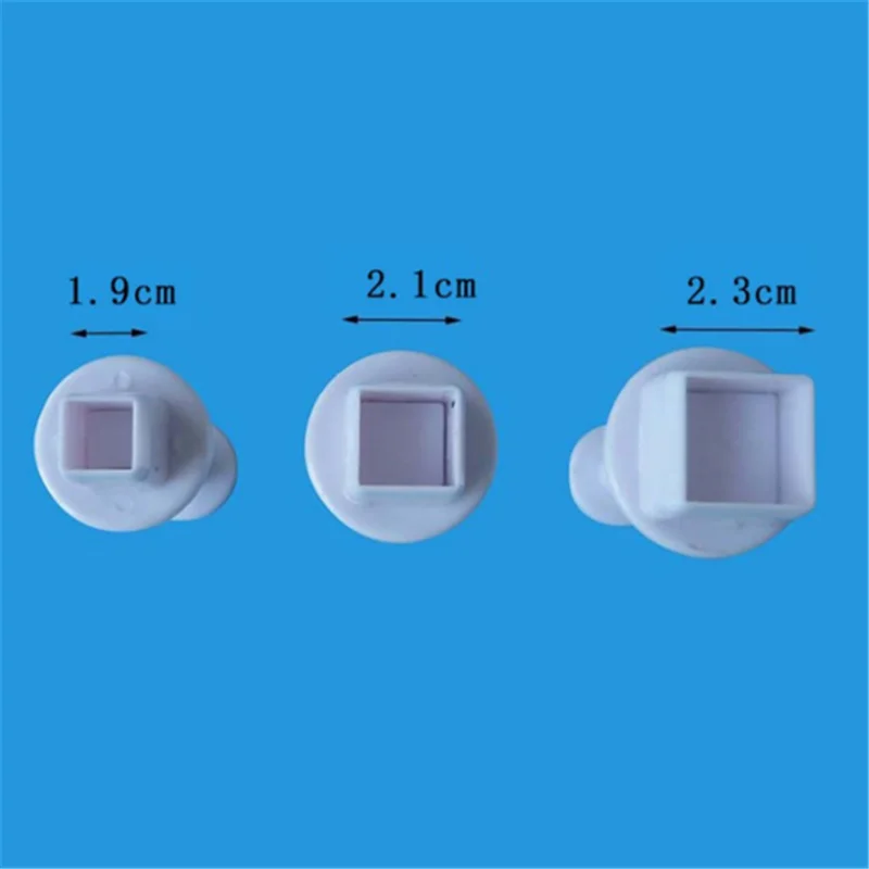 3Pcs/Set Fondant Cookie Cake Cutter Ejector Stamp Plunger Mold Embossed Star DIY Kitchen Baking Cake Decorating Tools 
3Pcs/Set Fondant Cookie Cake Cutter Ejector Stamp Plunger Mold Embossed Star DIY Kitchen Baking Cake Decorating Tools