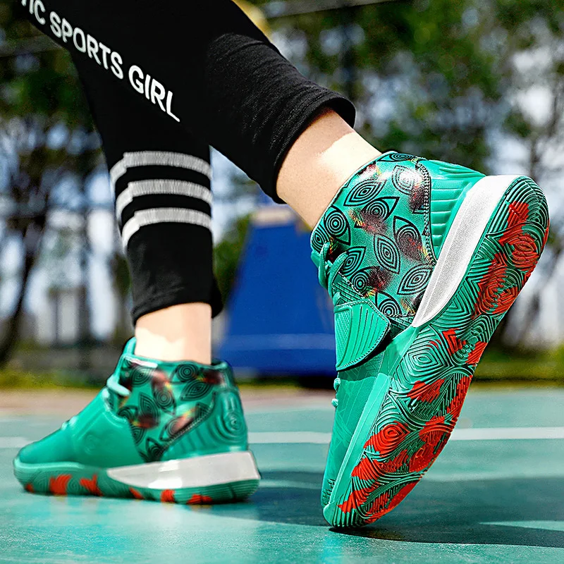 Hot New Winter Women and Men Basketball Shoes Couple Same Sports Shoes Outdoor Lace Up Tide Shoes Competition Training Shoes Men
Hot New Winter Women and Men Basketball Shoes Couple Same Sports Shoes Outdoor Lace Up Tide Shoes Competition Training Shoes Men