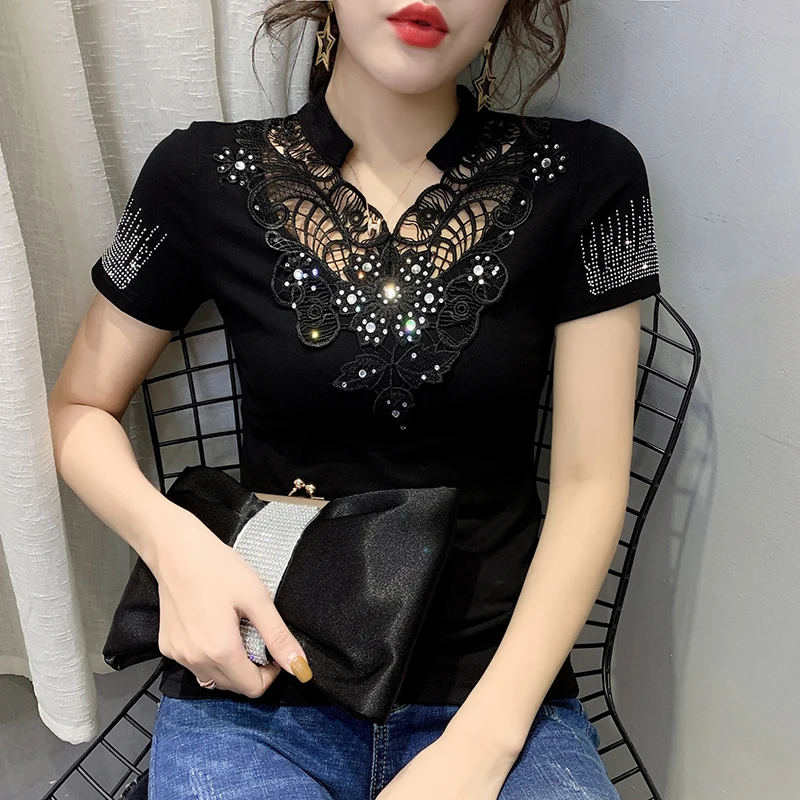 Sexy Patchwork Mesh Fabric Ruffles Diamonds Female Tees 2021 Summer Original Design Heavy Lace Set Short Sleeve V-Neck T-Shirt
Sexy Patchwork Mesh Fabric Ruffles Diamonds Female Tees 2021 Summer Original Design Heavy Lace Set Short Sleeve V-Neck T-Shirt