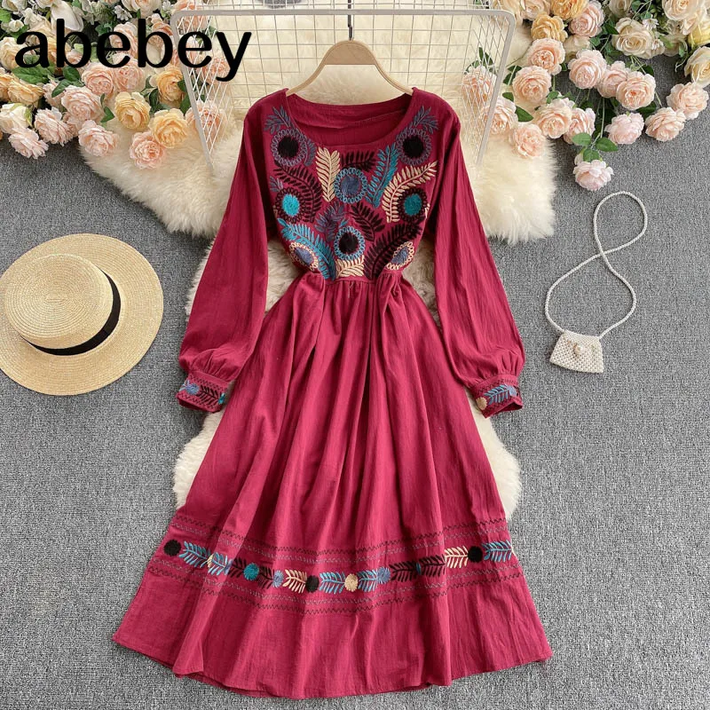 Women Bohemian Embroidered Dress Long Sleeves O Neck Vintage Robe Holiday A-Line Embroidery Dresses 
Women Bohemian Embroidered Dress Long Sleeves O Neck Vintage Robe Holiday A-Line Embroidery Dresses