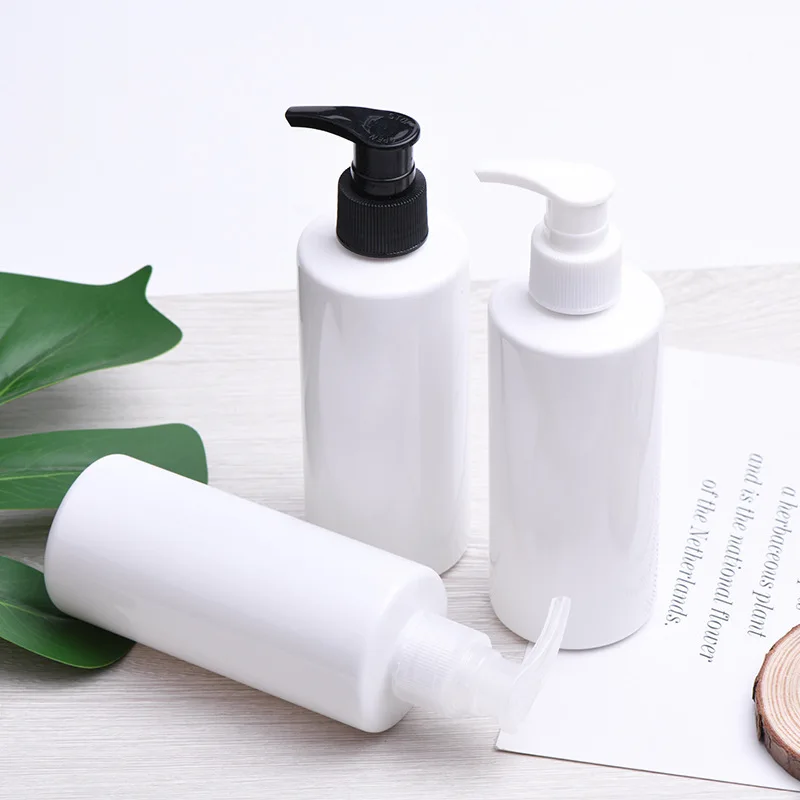 200ml Refillable Plastic Pump Dispenser Bottles Empty Cosmetic Containers Shampoo Massage Oil Lotion Bottle Travel Bottle 2021
200ml Refillable Plastic Pump Dispenser Bottles Empty Cosmetic Containers Shampoo Massage Oil Lotion Bottle Travel Bottle 2021