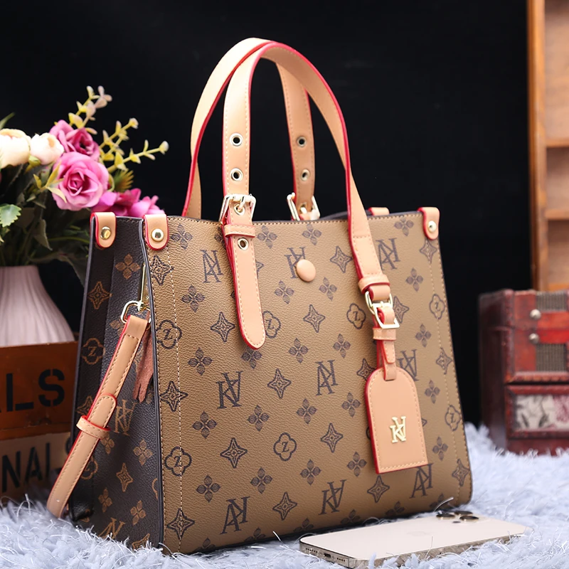 Luxury Brand 100% Genuine Leather High-quality Western-style Handbag 2021 New Casual All-match Single-shoulder Messenger Bag Sac
Luxury Brand 100% Genuine Leather High-quality Western-style Handbag 2021 New Casual All-match Single-shoulder Messenger Bag Sac