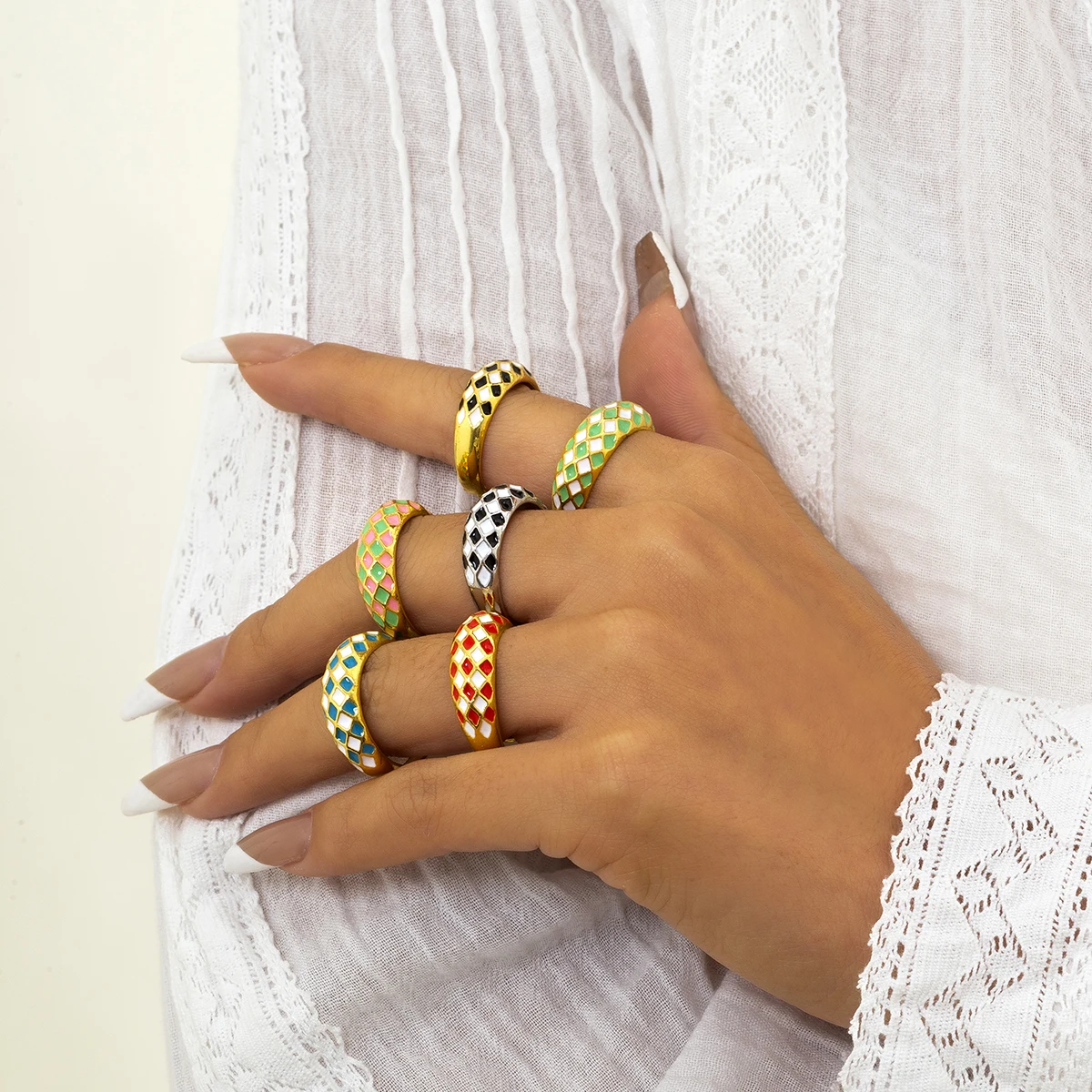 1pcs 2022 Trendy Bohemia Geometric Opening Rings for Ladies Colorful Dripping Oil Stacked Fine Women's Ring Punk Jewelry Gifts
1pcs 2022 Trendy Bohemia Geometric Opening Rings for Ladies Colorful Dripping Oil Stacked Fine Women's Ring Punk Jewelry Gifts