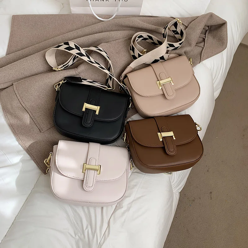 2021 Texture Women's Bag Messenger Bag Wide Shoulder Belt Color Matching Bag Ladies Shoulder Bag Slung Single Satchels Bag
2021 Texture Women's Bag Messenger Bag Wide Shoulder Belt Color Matching Bag Ladies Shoulder Bag Slung Single Satchels Bag