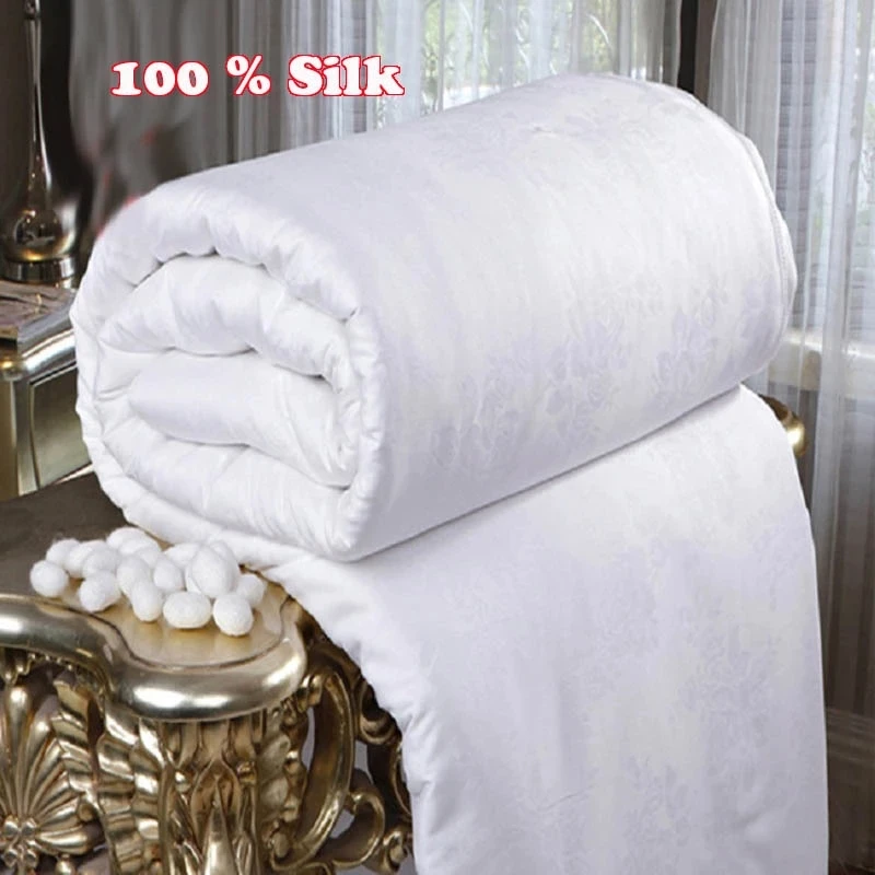 High Quality 100% Silk Filled Duvets Thick warm Winter Quilt/Comforters 100 % Cotton Cover King Queen Twin Full Size
High Quality 100% Silk Filled Duvets Thick warm Winter Quilt/Comforters 100 % Cotton Cover King Queen Twin Full Size