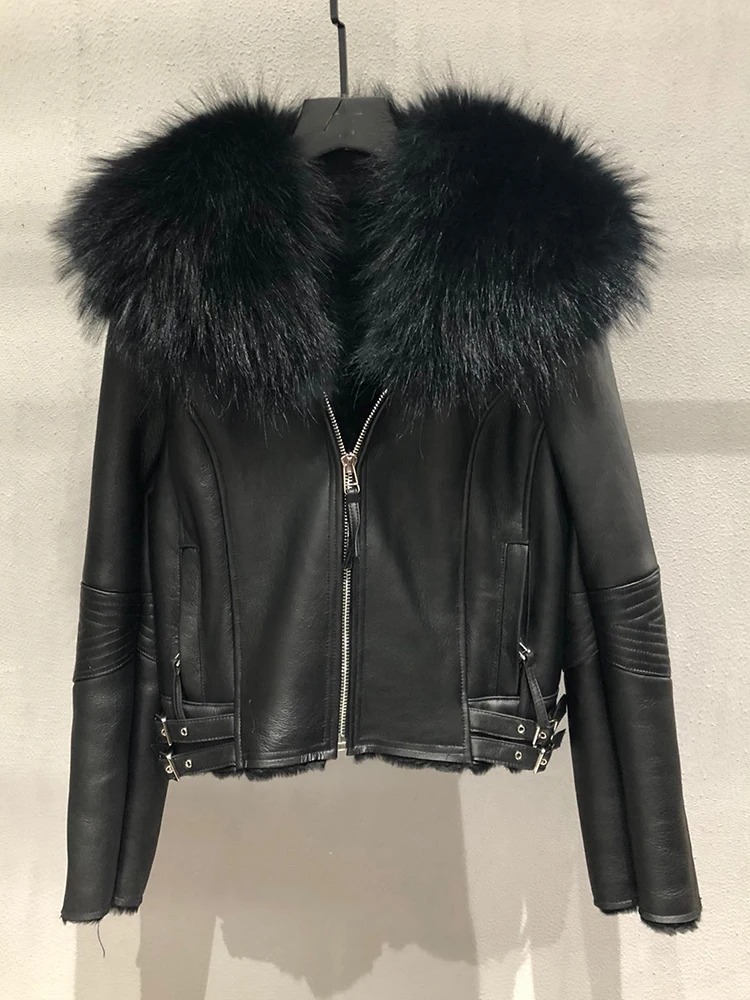High Quality Women's Winter Thick Big Warm Real Raccoon Fur Collar Short Slim Genuine Leather Fur Inner Moto Biker Jackets
High Quality Women's Winter Thick Big Warm Real Raccoon Fur Collar Short Slim Genuine Leather Fur Inner Moto Biker Jackets