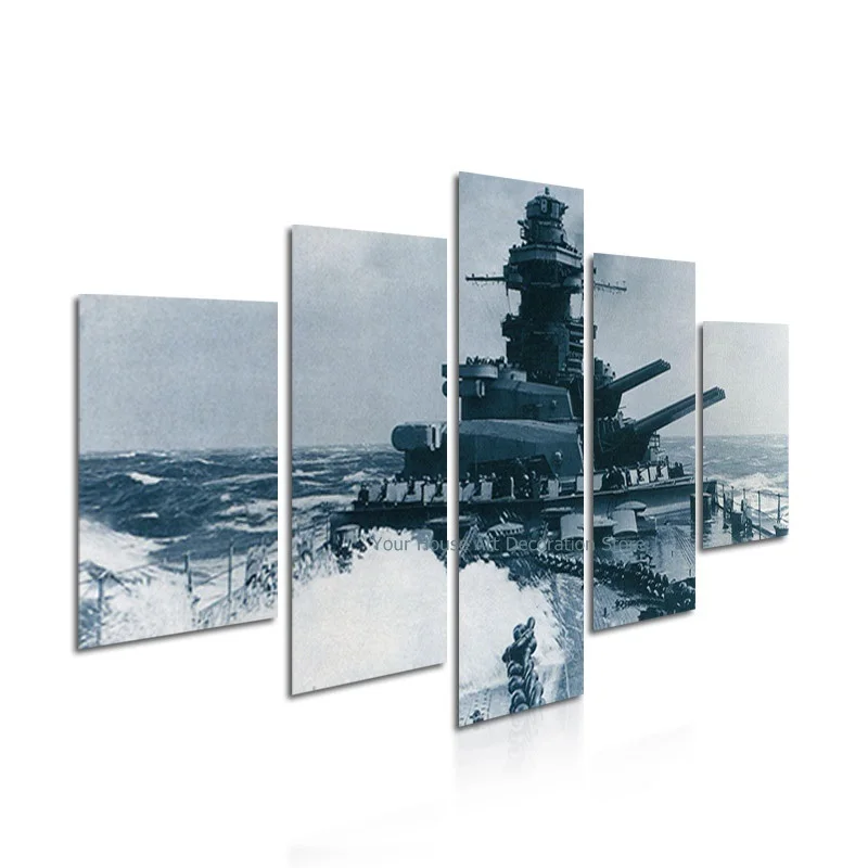 Wall Art Gifts Poster Wall Art Print The Tank Ship In The Sea Canvas Painting for Living Room Home Decoration
Wall Art Gifts Poster Wall Art Print The Tank Ship In The Sea Canvas Painting for Living Room Home Decoration
