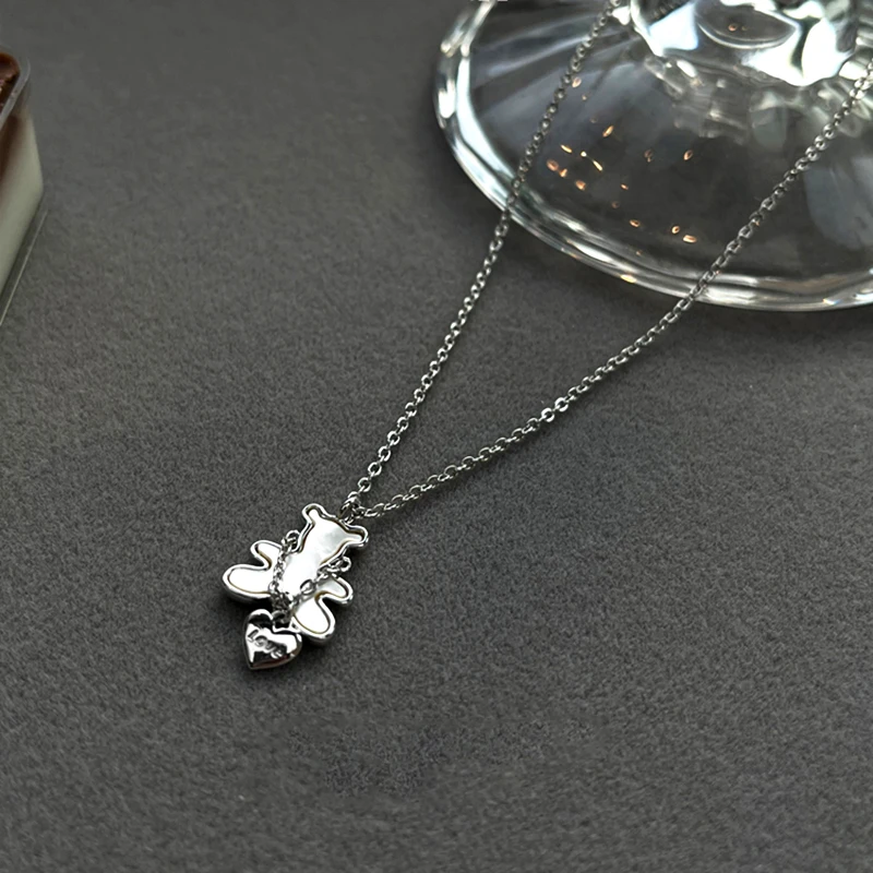 Trendy Classic Little Bear Heart Pendant Chain Necklace for Women Temperament Jewelry Choker Weddings Birthday Party Fine Gift
Trendy Classic Little Bear Heart Pendant Chain Necklace for Women Temperament Jewelry Choker Weddings Birthday Party Fine Gift