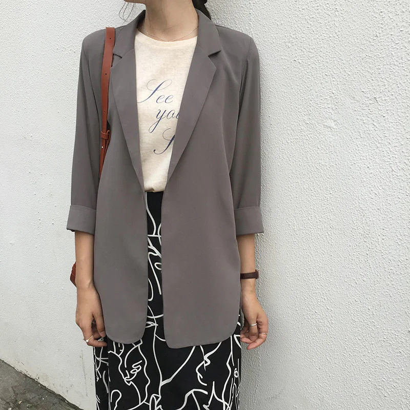 Summer And Autumn Women's Blazers Jacket Office Ladies Elegant Za 2021 Chiffon Seven Sleeve Cardigan Casual Solid Female Blazers
Summer And Autumn Women's Blazers Jacket Office Ladies Elegant Za 2021 Chiffon Seven Sleeve Cardigan Casual Solid Female Blazers